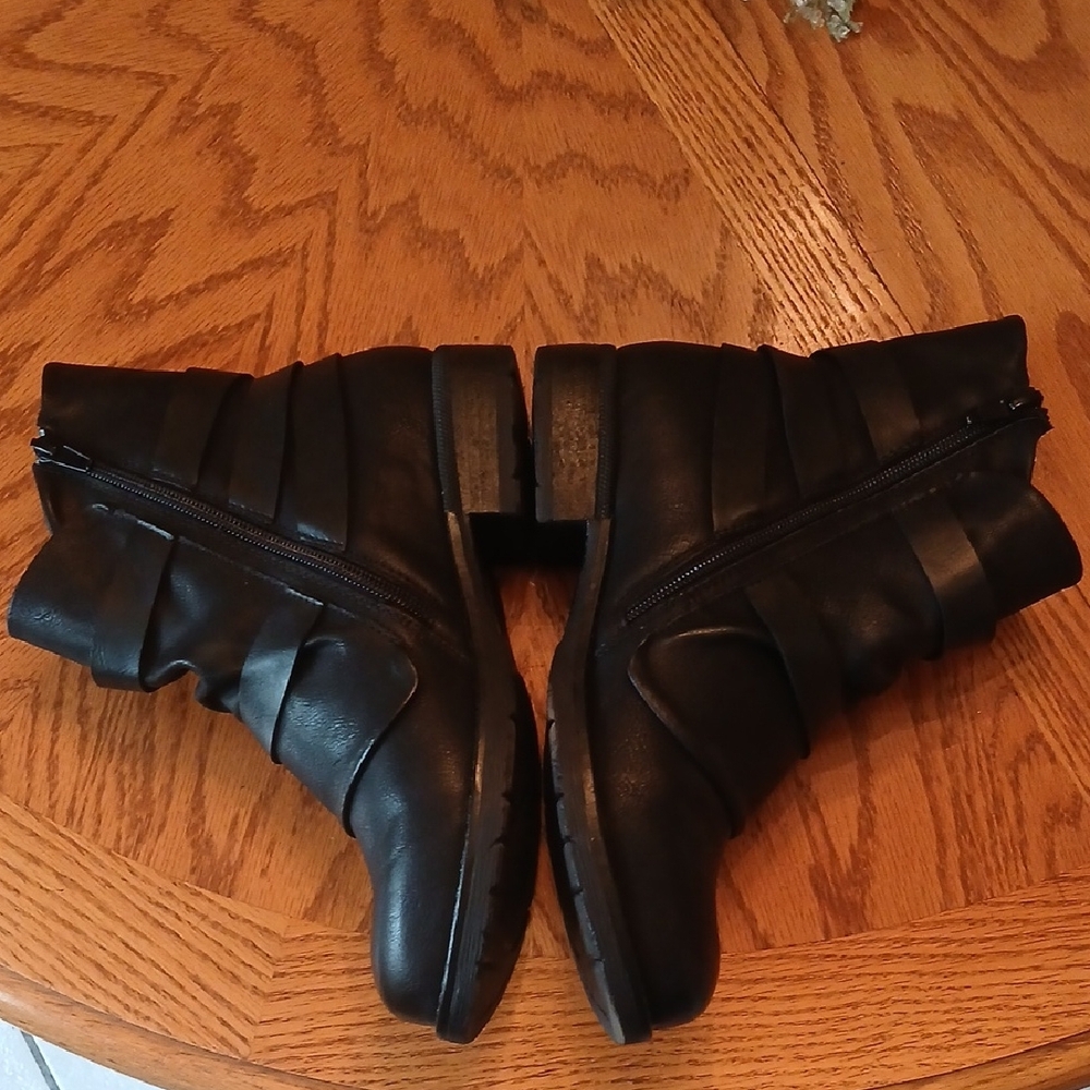 Jellypop Black Ankle Boots with Buckle Detail - Picture 4 of 9